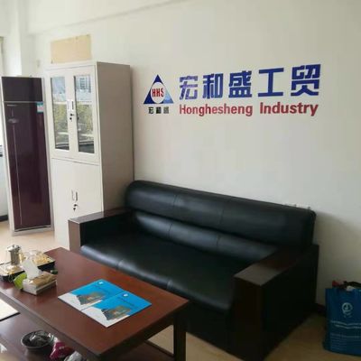 Angle Hexagonal Dumbbell Solid Rubber Injection Moulding Machine 5.5KW