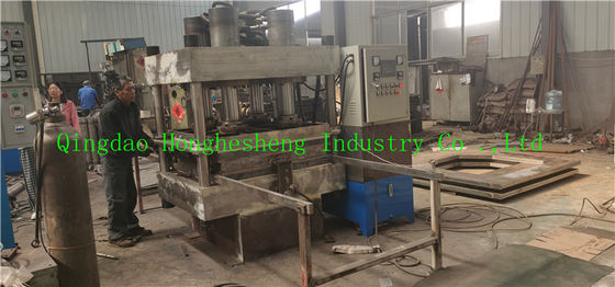 CE ISO Certified 200t Rubber Tile Making Machine For Brick Vulcanizing
