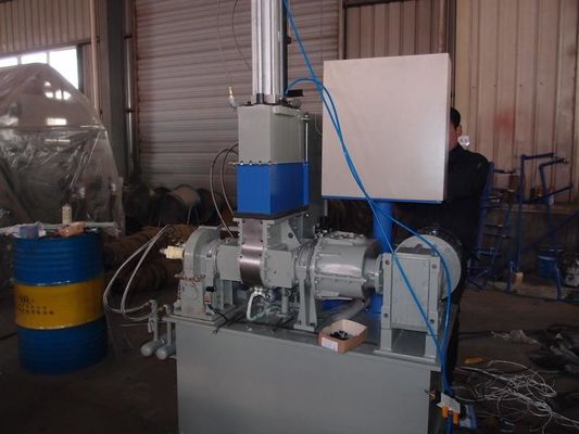 2T Open Drilled Two Roll Rubber Mixing Mill 380V 3 phase For Cooling