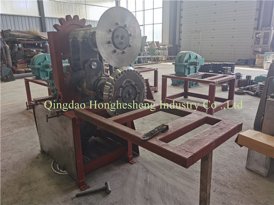 Waste Tyre Rubber Powder Making Machine 380V 220V 450V For Strip Cutting