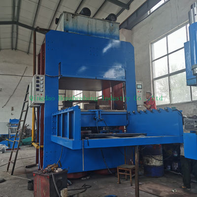 Full Auto Rubber Flooring Mat Making Machine / Non-Slip Mat Vulcanizing Press